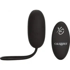CalExotics™ – Huevo Vibrador de Silicona con Control Remoto (Recargable · Waterproof · Black)